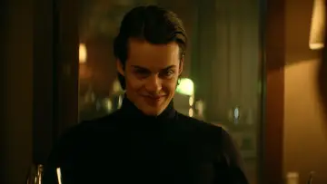 Zasłona do filmu "Odejdź!" #413594