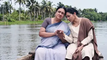 Zasłona do filmu "ഉള്ളൊഴുക്ക്" #487349