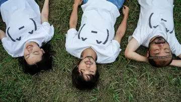 Zasłona do filmu "ビリーバーズ" #808382
