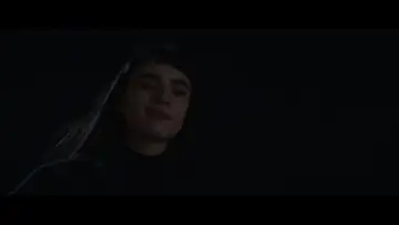 Zasłona do filmu "Humanitarna wampirzyca poszukuje osób chcących popełnić samobójstwo" #877308