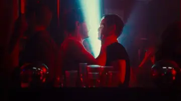 Zasłona do filmu "Dobrzy nieznajomi" #664537