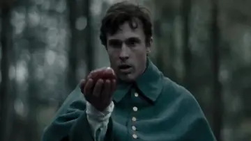 Zasłona do filmu "Raven