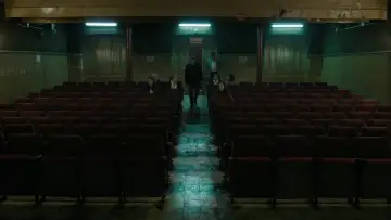 Zasłona do filmu "Zamknij oczy" #983997