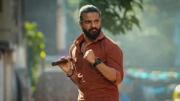 Zasłona do filmu "ആര്‍ഡിഎക്സ്: റോബര്‍ട്ട് ഡോണി സേവ്യര്‍" #317299