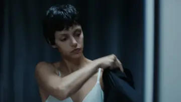 Zasłona do filmu "Pierwsza sprawa" #1082563