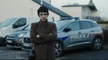 Zasłona do filmu "Pierwsza sprawa" #1082571