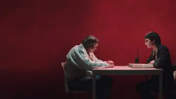 Zasłona do filmu "Pierwsza sprawa" #1082577