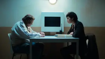 Zasłona do filmu "Pierwsza sprawa" #438073