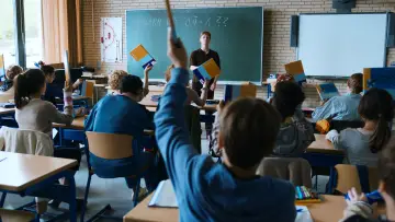 Zasłona do filmu "Pokój nauczycielski" #190285