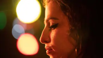Zasłona do filmu "Back to Black. Historia Amy Winehouse" #372651
