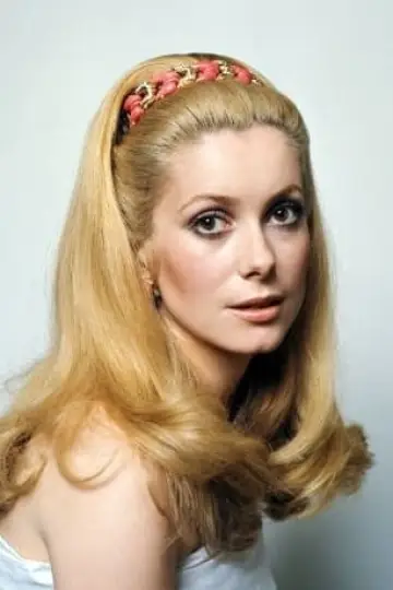 Zdjęcie Katarzyna Denew



 (Catherine Deneuve) #2506