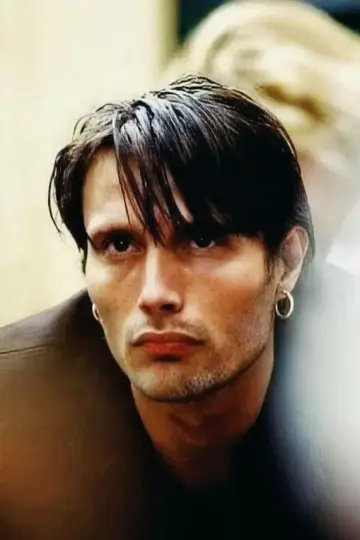 Zdjęcie Mads Mikkelsen (Mads Mikkelsen) #327337