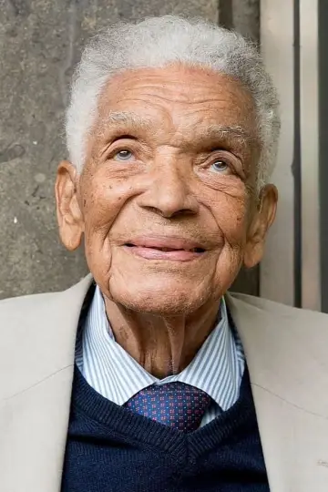 Zdjęcie Earl Cameron #10887