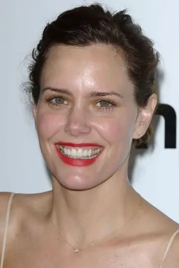 Zdjęcie Ione Skye #1549