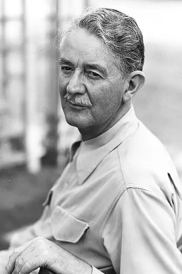 Zdjęcie Leonard Carey #103184