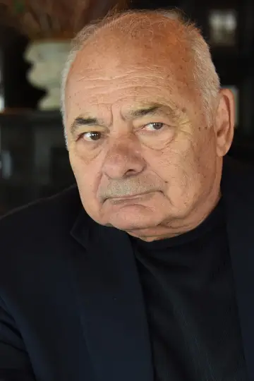 Zdjęcie Burt Young #48223