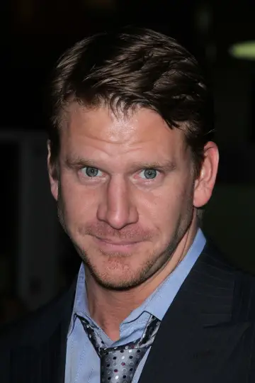 Zdjęcie Dash Mihok #30334