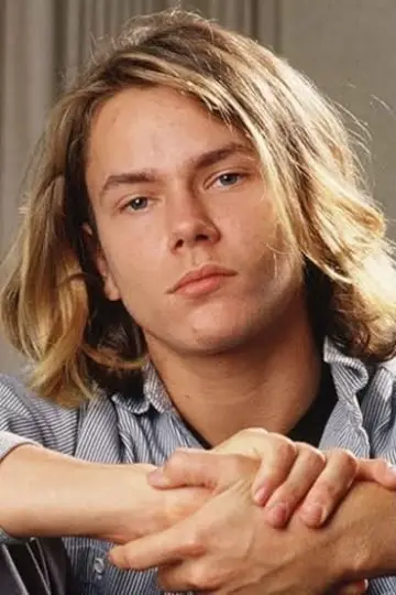 Zdjęcie River Phoenix #53964