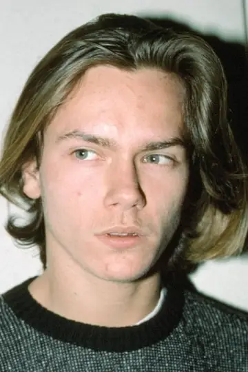 Zdjęcie River Phoenix #53966