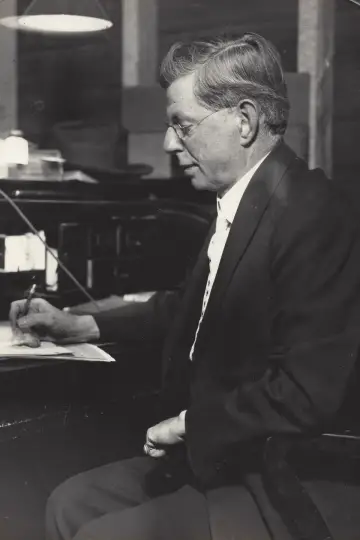 Zdjęcie Frank E. Woods #117837