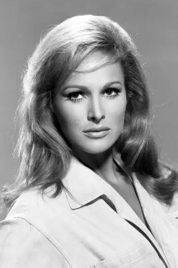 Zdjęcie Ursula Andress #78479