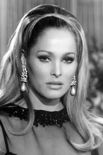 Zdjęcie Ursula Andress #78481