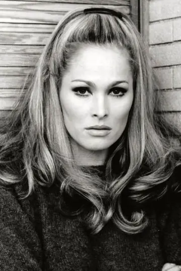 Zdjęcie Ursula Andress #78484