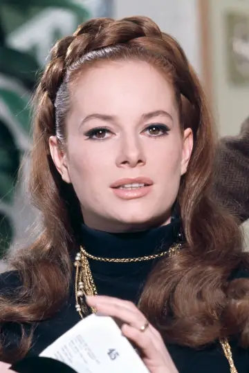 Zdjęcie Luciana Paluzzi #61717