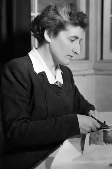 Zdjęcie Carmen Dillon #125520