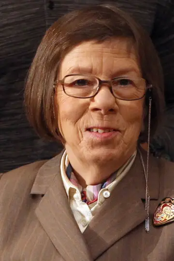 Zdjęcie Linda Hunt #40153