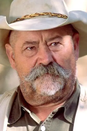 Zdjęcie Barry Corbin #9658