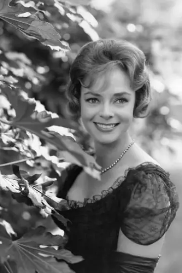 Zdjęcie June Lockhart #99600
