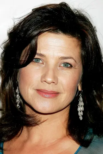 Zdjęcie Daphne Zuniga #85564