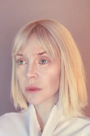 Zdjęcie Antonia Campbell-Hughes #40470