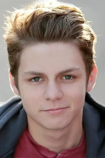 Zdjęcie Ty Simpkins #9539