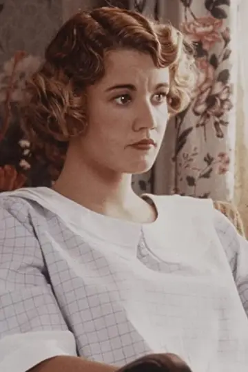 Zdjęcie Emily Lloyd #95805