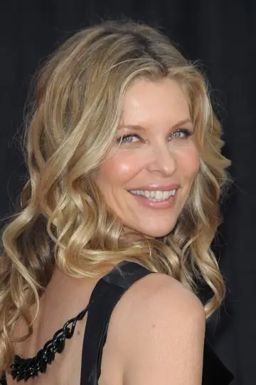 Zdjęcie Kate Vernon #101660