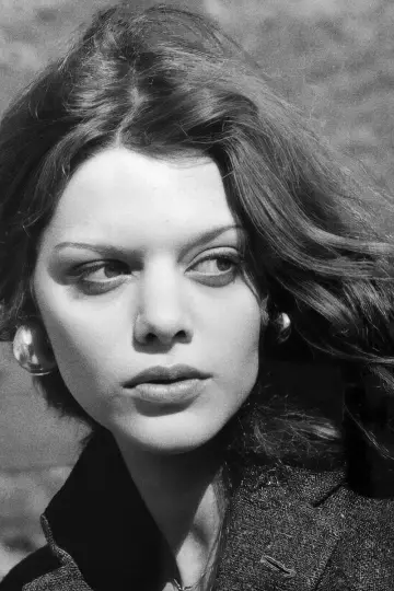 Zdjęcie Tina Aumont (Tina Aumont) #629265