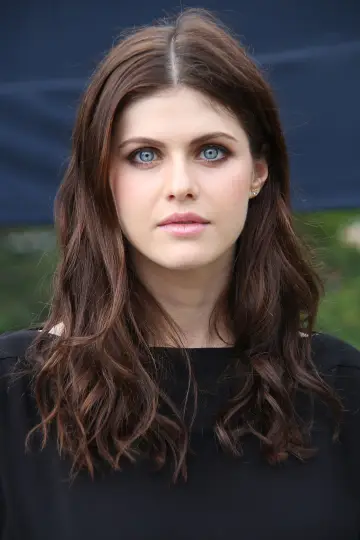 Zdjęcie Alexandra Daddario (Alexandra Daddario) #327412