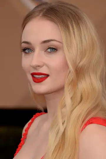 Zdjęcie Zofia Turner (Sophie Turner) #33399