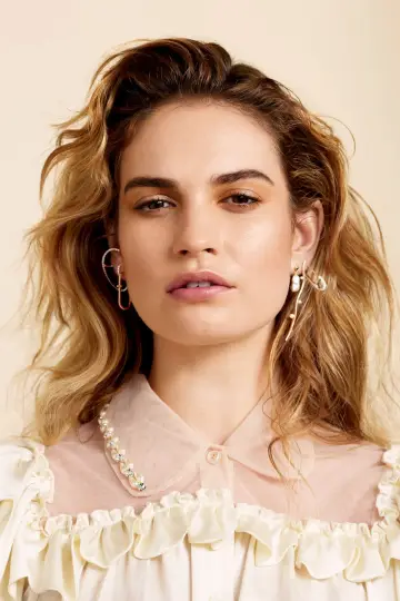 Zdjęcie Lily James #32731