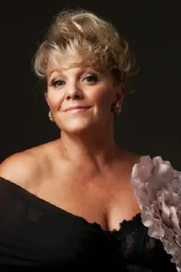 Zdjęcie Alison Jiear #98342