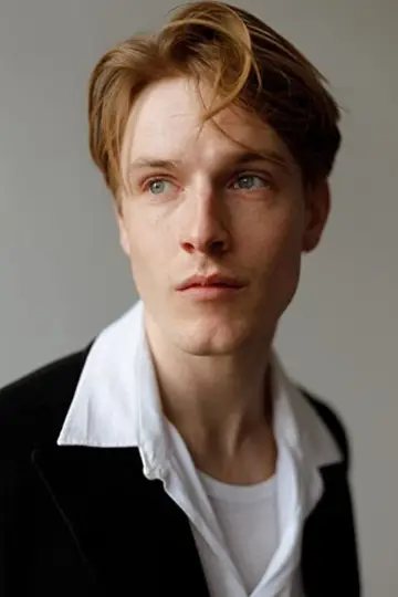 Zdjęcie Louis Hofmann #72757