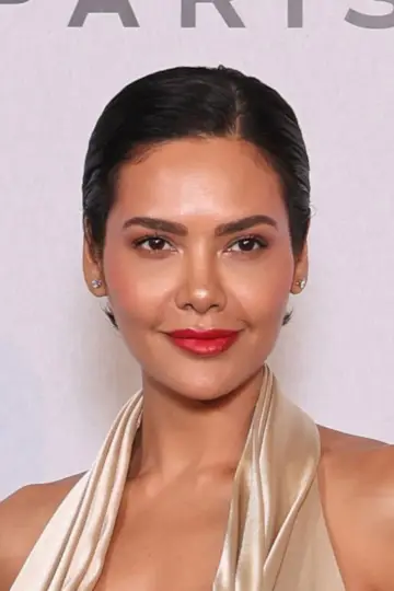Zdjęcie Esha Gupta (Esha Gupta) #401710