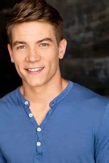Zdjęcie  (Lucas Adams) #233647