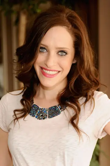 Zdjęcie Carly Chaikin #107053