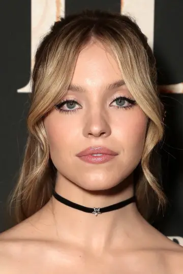 Zdjęcie Sydney Sweeney (Sydney Sweeney) #32131