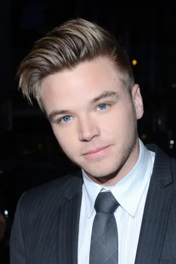 Zdjęcie Brett Davern #89302