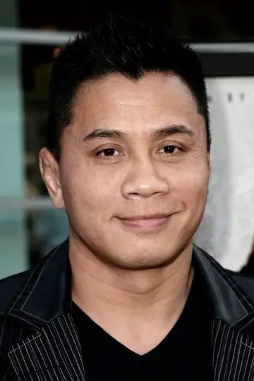 Zdjęcie Cung Le #31063