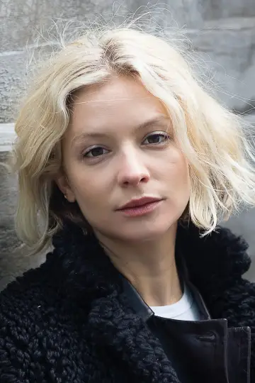 Zdjęcie Annabelle Dexter-Jones #48815